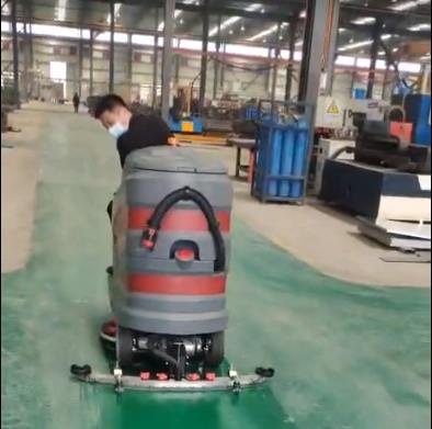 車間地坪清理困難?該怎么選擇合適的洗地機呢?